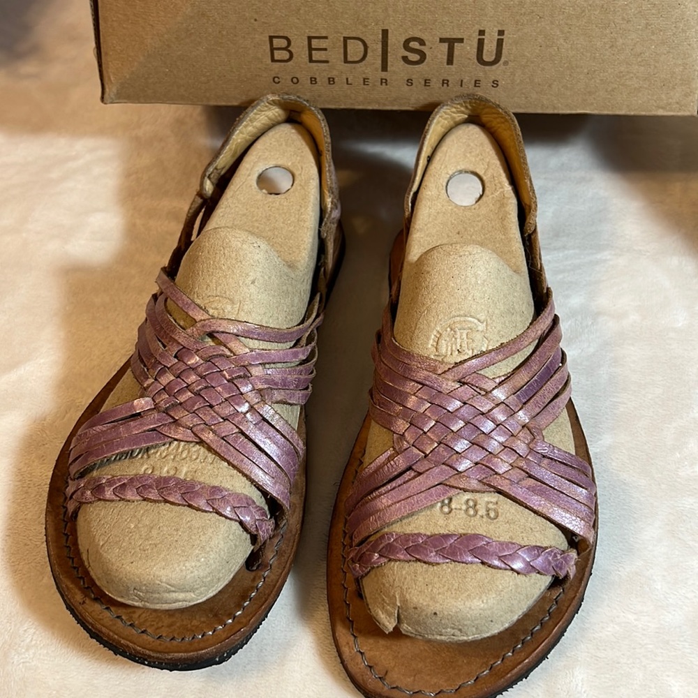 Bed, Stu, Avery, purple lux